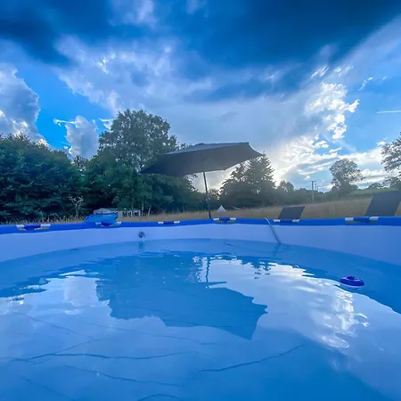 Mini-glamping En Auvergne * Sainte-Christine